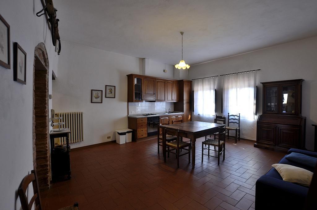 Agriturismo Poggio Ai Grilli Gambassi Terme Zimmer foto